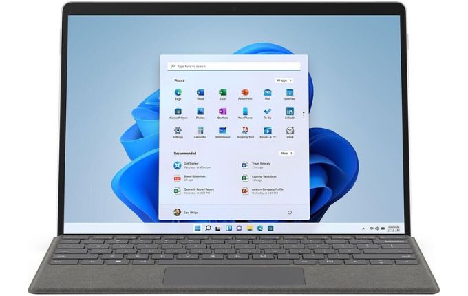Frontal mit Tastatur